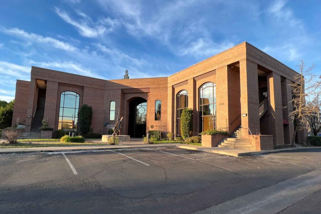 Image of a building in Redding, California, an exciting place to invest in commercial real estate.