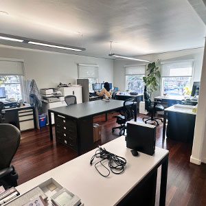 Commercial real estate site selection for office