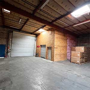 Small-bay industrial building in Redding, CA
